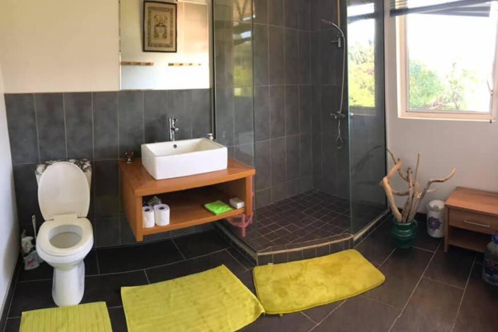 Te Mana Lodge Taravao Extérieur photo